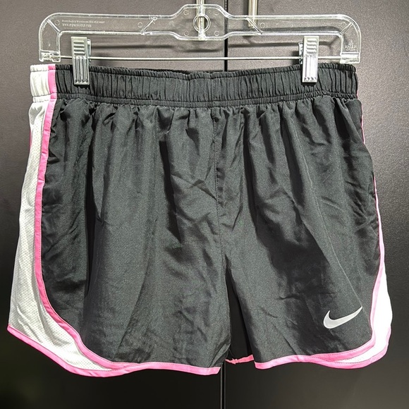 Nike Dri-Fit Running,panty lined,elastic drawstring waist,mesh side panel - Picture 1 of 9